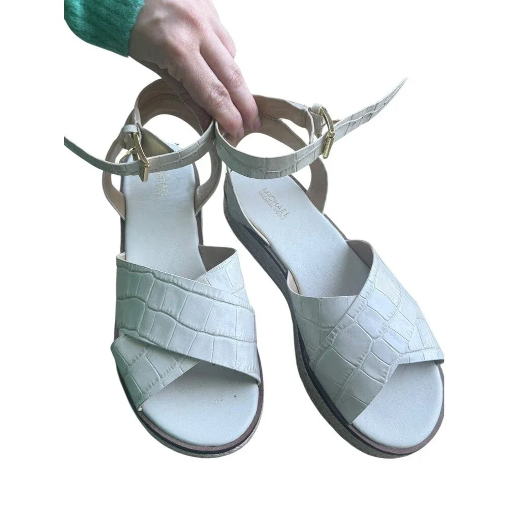 Michael Kors Abbott Platform Sandals Women’s 8.5 Light Cream Croc Embossed straw